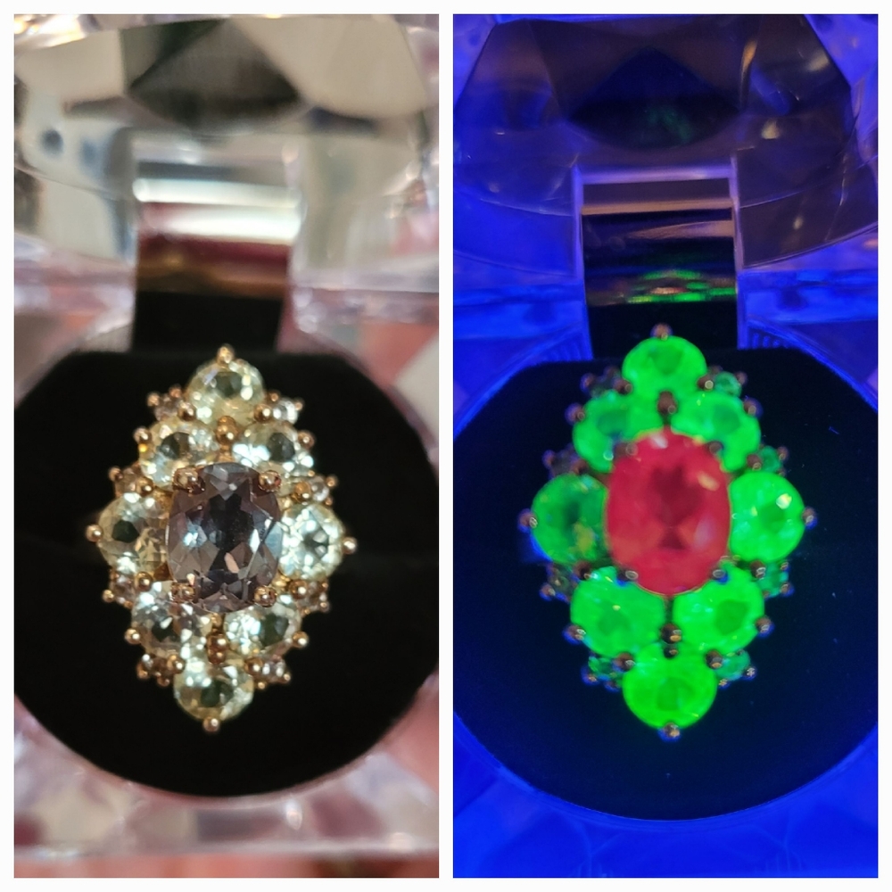 Spinel/uranium vintage ring